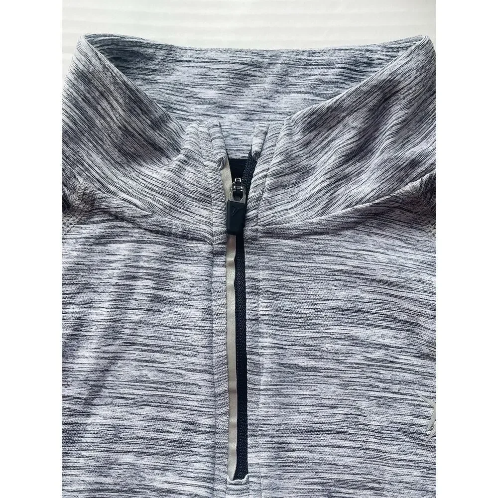 Old Navy Boys Active Go Dry Gray Long Sleeve Performance Shirt Size Large 10/12